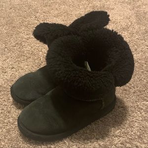 Ugg Bailey Button size 1